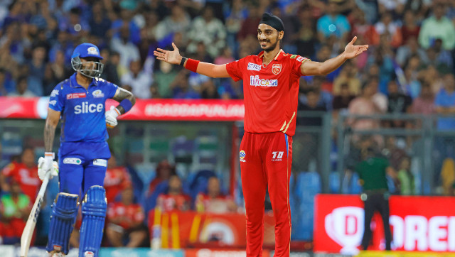 IPL 2023: Arshdeep Singh’s death over heroics the difference as PBKS defeat MI in a high-scoring thriller IPL 2023: Arshdeep Singh’s death over heroics the difference as PBKS defeat MI in a high-scoring thriller