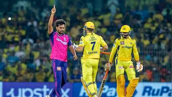 Watch: MS Dhoni blasts 2 sixes in final over but Sandeep Sharma's yorkers guide RR to victory over CSK