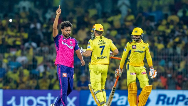 Watch: MS Dhoni blasts 2 sixes in final over but Sandeep Sharma's yorkers guide RR to victory over CSK Watch: MS Dhoni blasts 2 sixes in final over but Sandeep Sharma's yorkers guide RR to victory over CSK