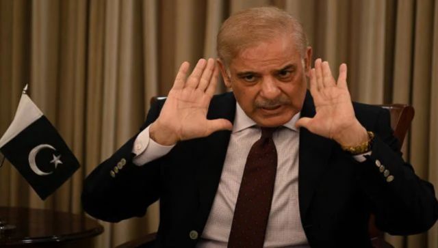 Army chief played role in securing funds from Saudi & UAE to fulfill IMF pre-conditions, says Pakistan PM Army chief played role in securing funds from Saudi & UAE to fulfill IMF pre-conditions, says Pakistan PM