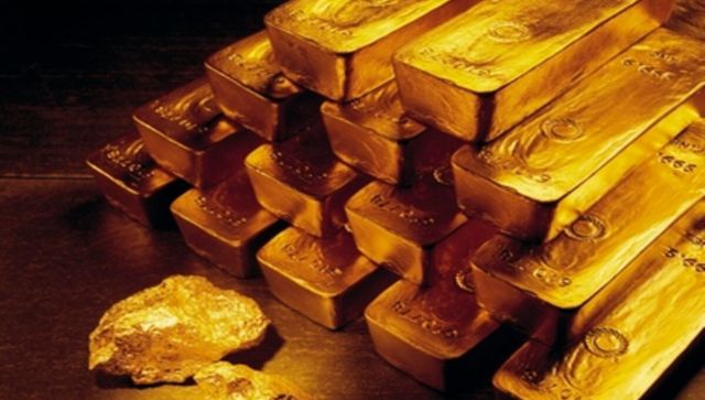 Man tries to smuggle gold biscuits in his stomach; held at Mumbai airport Man tries to smuggle gold biscuits in his stomach; held at Mumbai airport