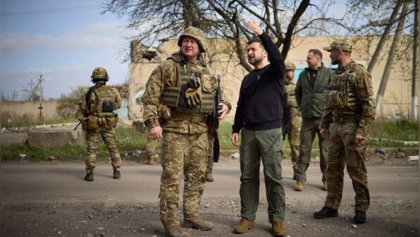 Ukraine war: G7 mulls almost complete ban on exports to Russia