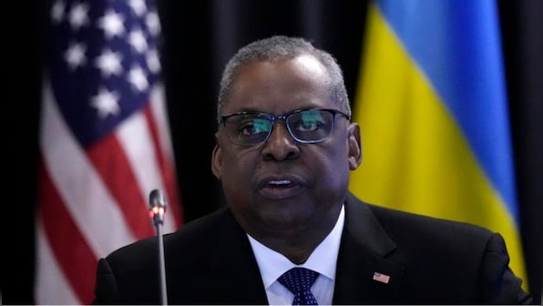 Ukraine allies vow strong backing at key talks in Germany