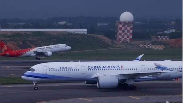 China chokes Taiwan civilian airspace