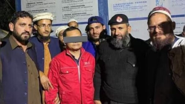 Pakistan minorities thrown under blasphemy bus, but Chinese who stopped workers from taking long prayer breaks set free
