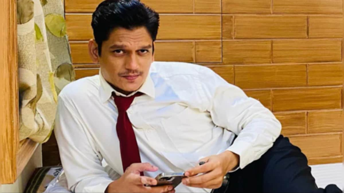 Vijay Varma is a man with wit and his recent ‘Ask Me Anything’ chat is a proof!