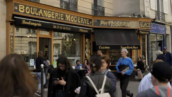 Emily in Paris: Parisians face influx of Netflix hero’s fans