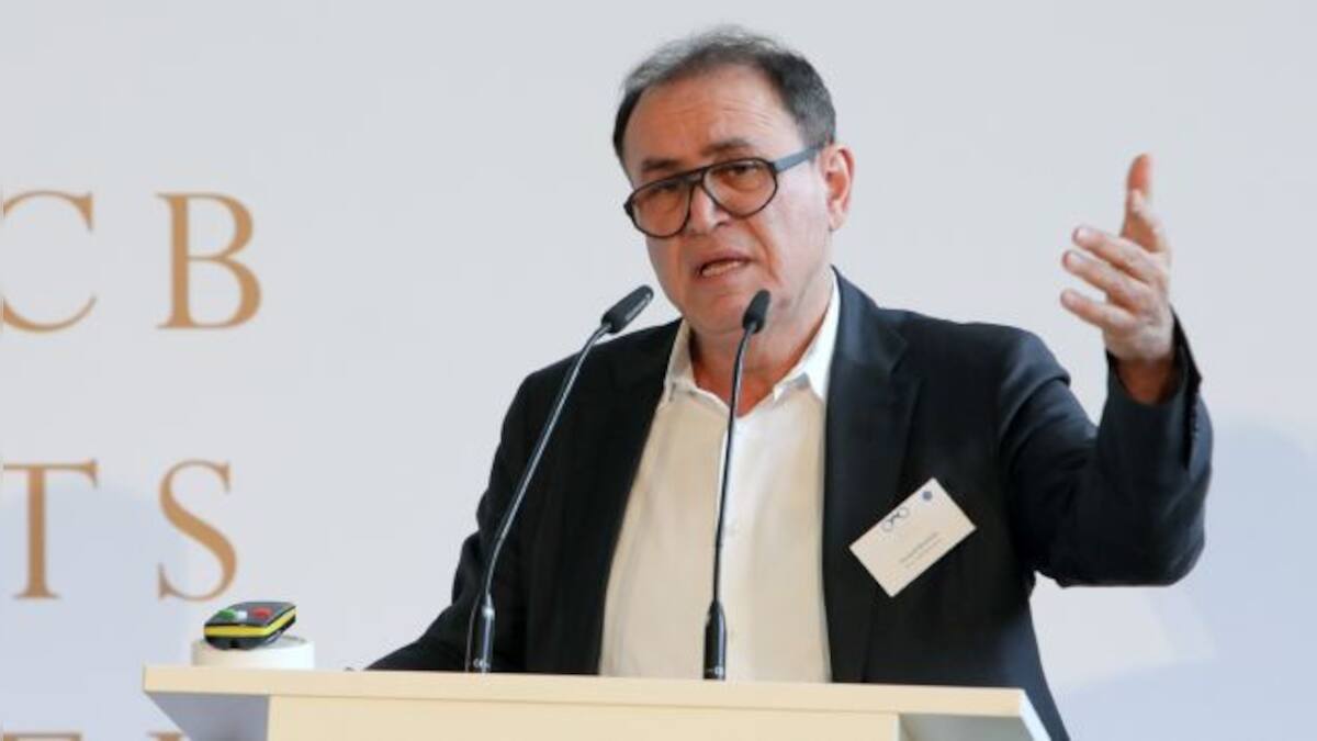 Amid global economic woes, ‘Dr Doom’ Nouriel Roubini bats for India’s ...