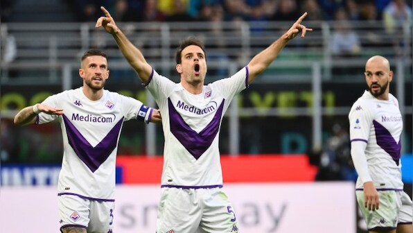 Serie A: Inter Milan suffer Fiorentina defeat, Juventus boost top-four hopes