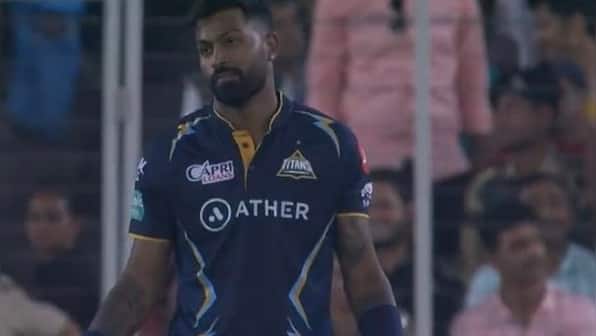 GT vs RR: R Ashwin's onslaught against Mohammed Shami leaves Hardik Pandya speechless