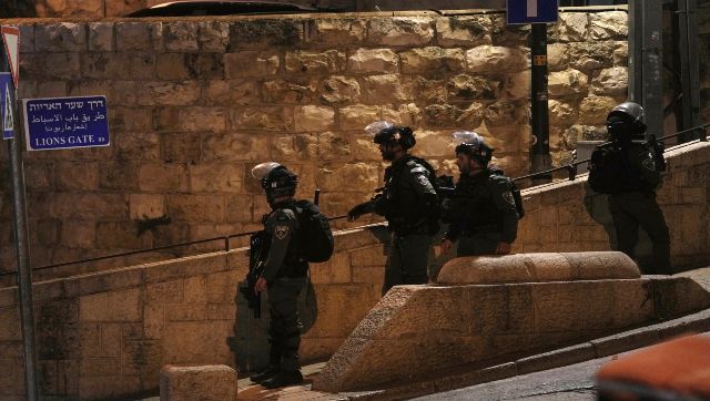 Israeli police raid Al-Aqsa Mosque, clash with worshippers at Jerusalem holy site Israeli police raid Al-Aqsa Mosque, clash with worshippers at Jerusalem holy site