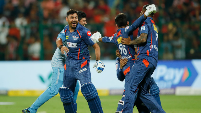 'IPL at its best': Twitter reacts to LSG's dramatic last-ball victory over RCB at Chinnaswamy 'IPL at its best': Twitter reacts to LSG's dramatic last-ball victory over RCB at Chinnaswamy