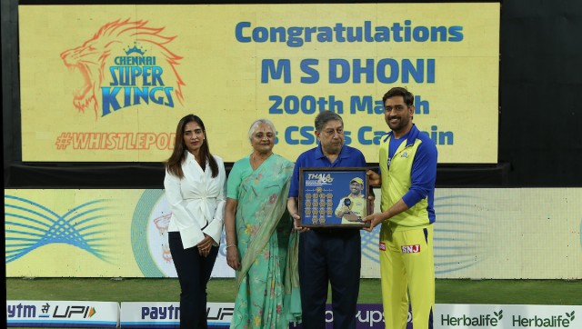 IPL 2023: MS Dhoni felicitated by N Srinivasan to mark 200th match as CSK captain IPL 2023: MS Dhoni felicitated by N Srinivasan to mark 200th match as CSK captain