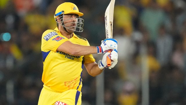 MS Dhoni rues CSK's batting effort in opening day loss to Gujarat Titans MS Dhoni rues CSK's batting effort in opening day loss to Gujarat Titans