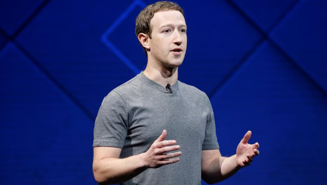Meta employees call out Mark Zuckerberg for paying fat bonuses to execs during mass layoffs Meta employees call out Mark Zuckerberg for paying fat bonuses to execs during mass layoffs