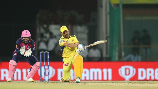 IPL 2023: 'Best finisher in the world', Twitterati hail MS Dhoni despite heroic efforts going in vain against RR IPL 2023: 'Best finisher in the world', Twitterati hail MS Dhoni despite heroic efforts going in vain against RR