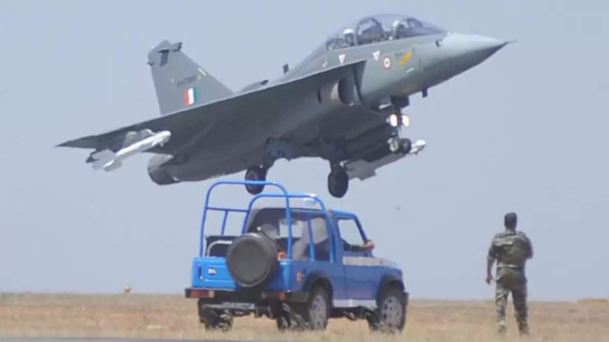 Rolls Royce makes big offer for India’s fighter aircraft engine program ...