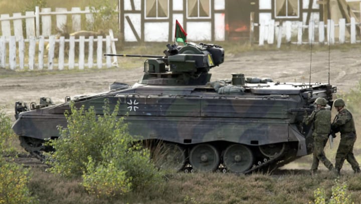Kyiv Orders 100 Armoured Vehicles From Poland: PM
