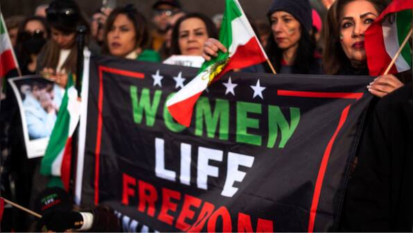 Iranian women slowly surfing through 'dress code', keeping "Women Life Freedom" movement alive
