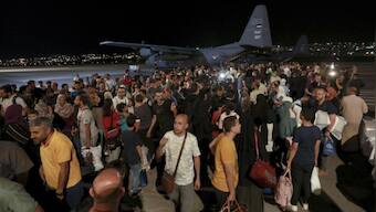 Americans use private agencies to flee Sudan as Biden stops evacuation
