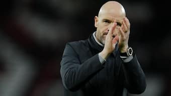 Premier League: Erik ten Hag tells Manchester United to expect 'mad' Tottenham