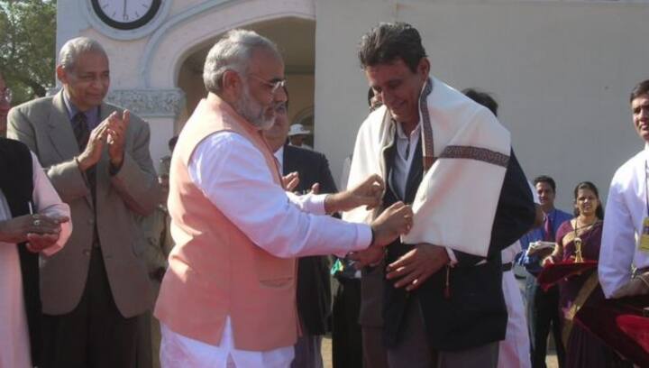 Salim Durani was a legend, an institution in himself, says PM Modi