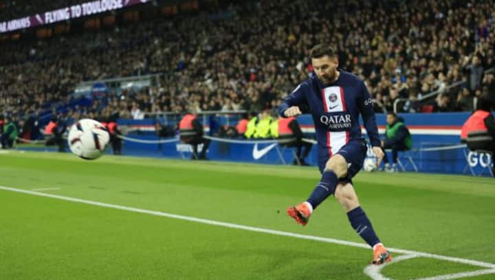 'Whistles at Messi are an insult to football': Emmanuel Petit blasts PSG fans 'Whistles at Messi are an insult to football': Emmanuel Petit blasts PSG fans