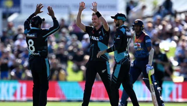 New Zealand vs Sri Lanka: Adam Milne takes fifer, Black Caps win by 9-wickets to level T20I series New Zealand vs Sri Lanka: Adam Milne takes fifer, Black Caps win by 9-wickets to level T20I series