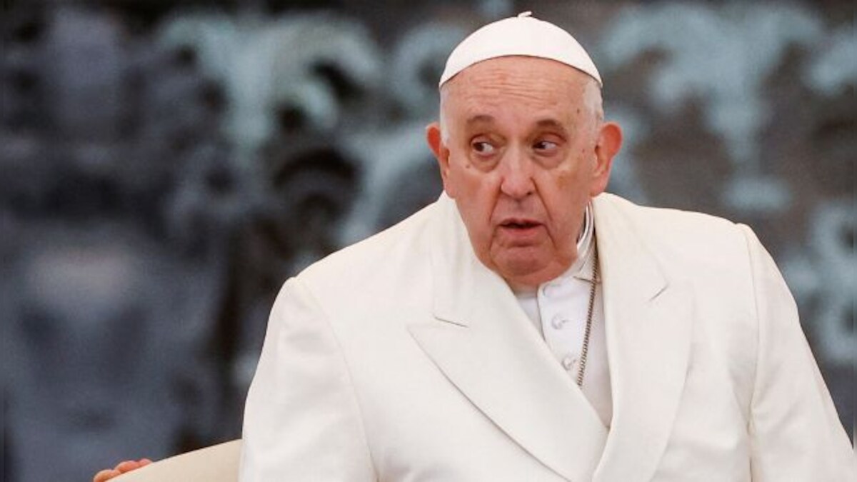 Pope Francis calls for humanitarian corridors for Gaza residents