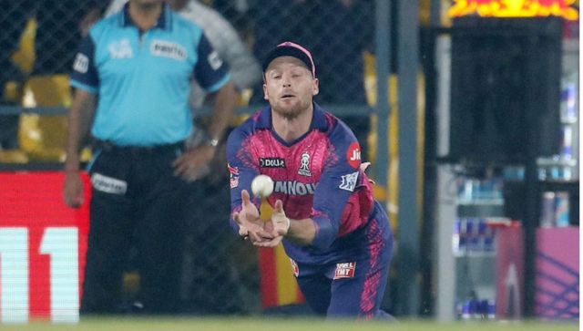 IPL 2023: Jos Buttler gets stitches on left hand’s little finger, could miss next match vs DC IPL 2023: Jos Buttler gets stitches on left hand’s little finger, could miss next match vs DC