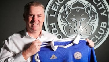 Premier League: Leicester appoint Dean Smith as manager until end of season