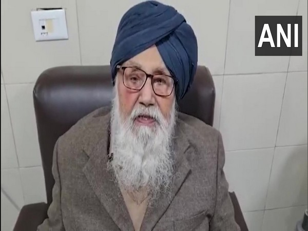 Former Punjab CM Parkash Singh Badal passes away at 95; PM Modi, other leaders offer condolence Former Punjab CM Parkash Singh Badal passes away at 95; PM Modi, other leaders offer condolence