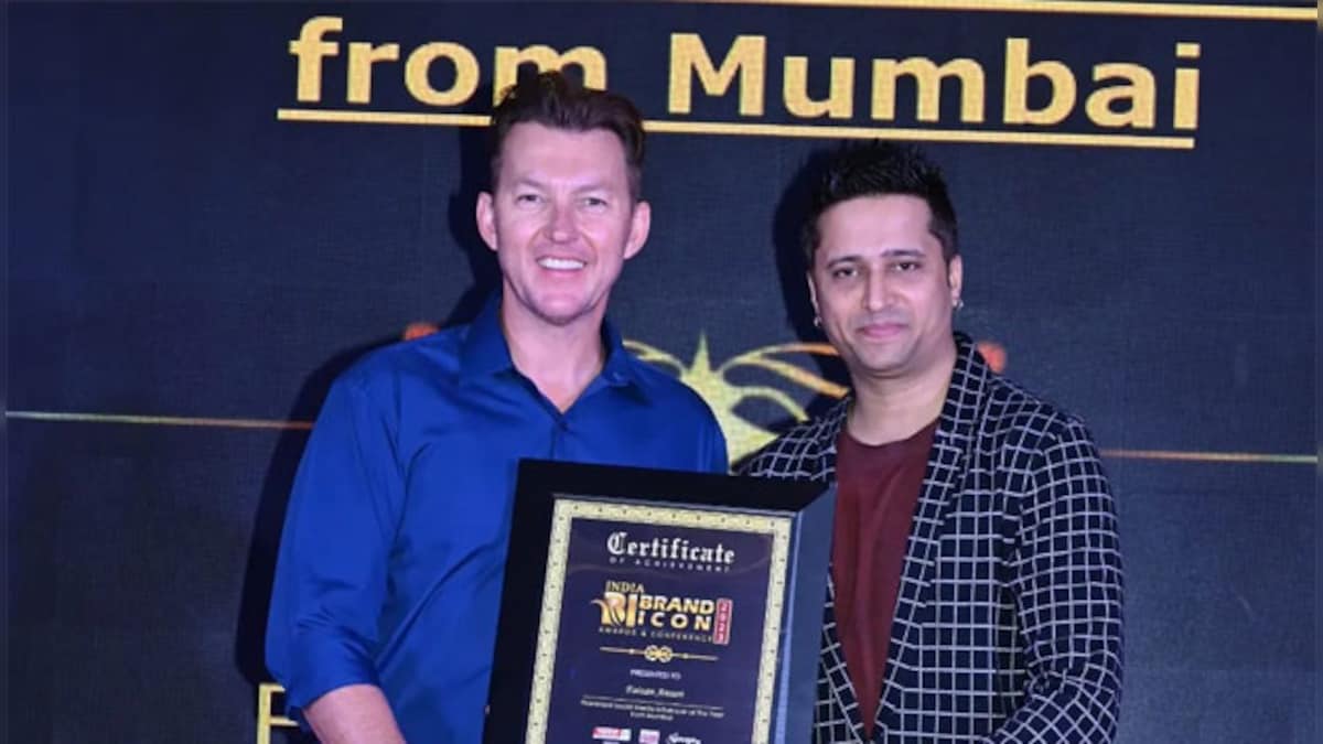 Australian legend Brett Lee honors the Viral Sensation Faizan Ansari