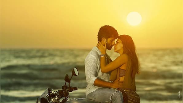 Shahid Kapoor and Kriti Sanon come together for an impossible love story, look intense in first look
