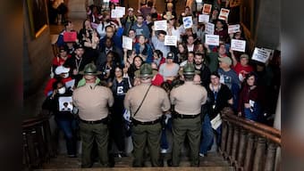 US: Republican-dominated House expels the first of 3 Democrats for joining gun control protests