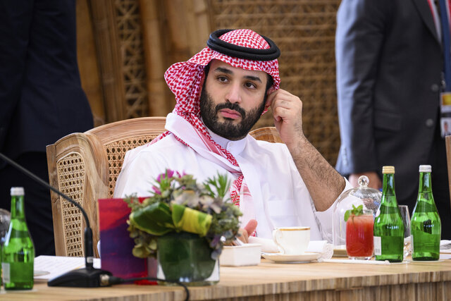 Top US official, Mohammed bin Salman discuss Yemen war after meeting between Saudi envoy & Iran-backed Houthis Top US official, Mohammed bin Salman discuss Yemen war after meeting between Saudi envoy & Iran-backed Houthis