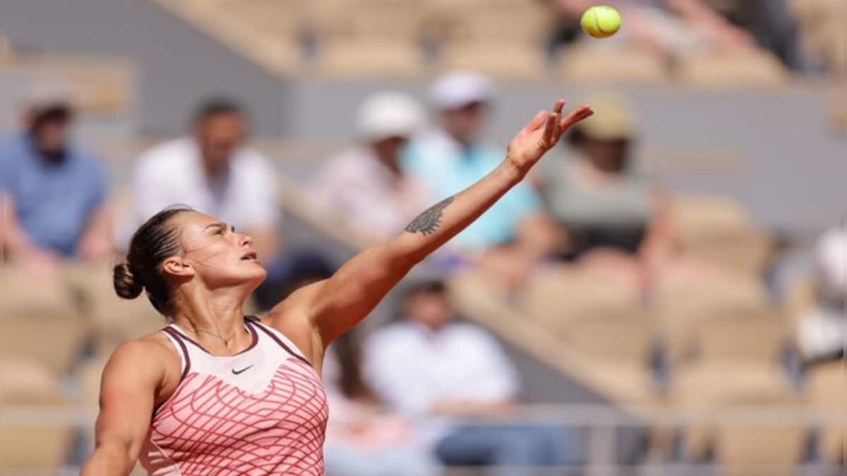 French Open 2023: Aryna Sabalenka shrugs off ‘hate’ and jeers to make
