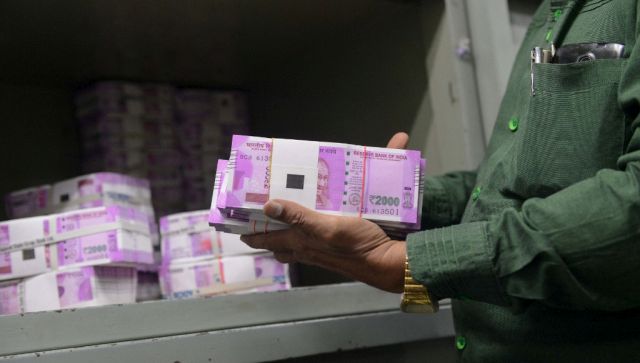 Unexplained deposits of Rs 2,000 notes likely to attract IT dept's notice; Check details Unexplained deposits of Rs 2,000 notes likely to attract IT dept's notice; Check details