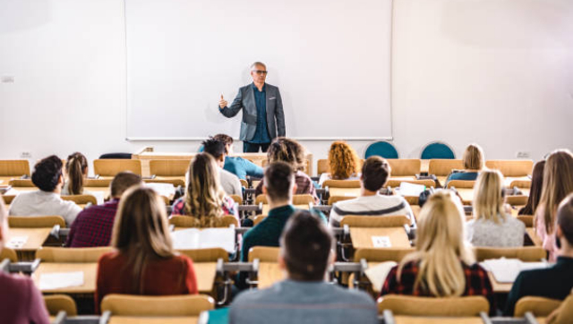 AI Hallucinates: Professor fails entire class after ChatGPT falsely tells him students used AI for essay AI Hallucinates: Professor fails entire class after ChatGPT falsely tells him students used AI for essay