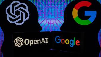 AI’s Godfather Quits: Google's leading AI expert quits, starts warning about the tech’s future