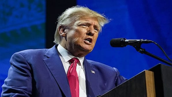Prosecutors inform Donald Trump's lawyers that he is target of classified documents probe