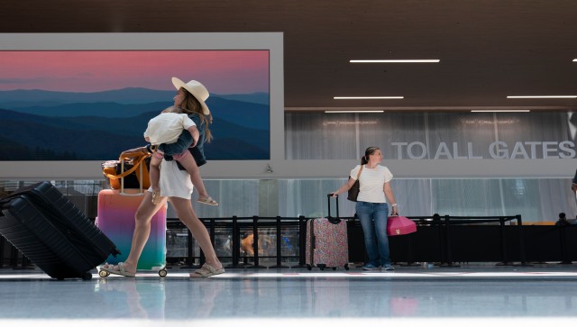 What is skiplagging, the new air travel hack that airlines hate? What is skiplagging, the new air travel hack that airlines hate?