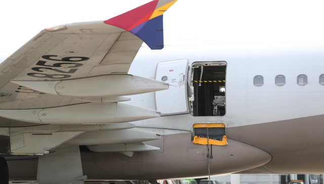 Asiana Airlines case: What happens when you open a flight’s emergency door mid-air? Asiana Airlines case: What happens when you open a flight’s emergency door mid-air?