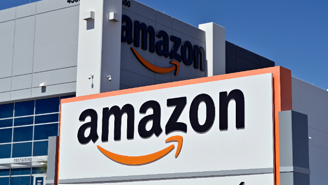 Amazon becomes intelligent: E-commerce platform to add ChatGPT-like AI chatbot to its search engine Amazon becomes intelligent: E-commerce platform to add ChatGPT-like AI chatbot to its search engine
