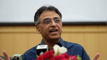 Pakistan: After Imran Khan, his aide Asad Umar arrested from IHC premises