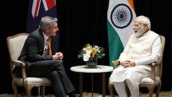 PM Modi meets prominent Australian business leaders, celebrities in Sydney