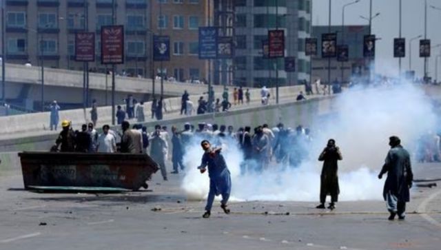 Pakistan Political Crisis: Over 33 pro-Imran Khan protesters to face trail in military court Pakistan Political Crisis: Over 33 pro-Imran Khan protesters to face trail in military court