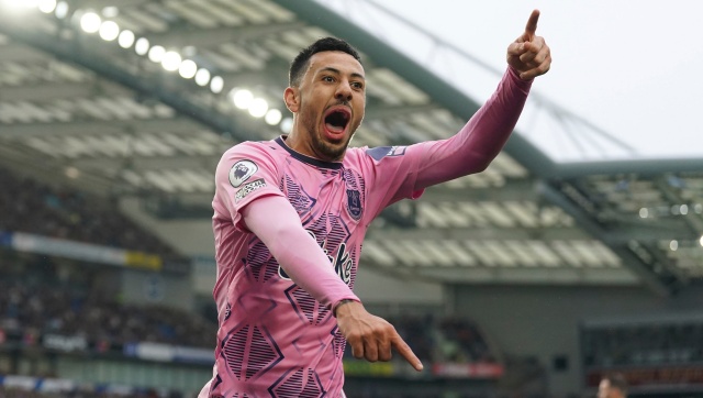 Premier League: Everton, Nottingham Forest rise out of relegation zone, Leicester City slide in 21-goal day Premier League: Everton, Nottingham Forest rise out of relegation zone, Leicester City slide in 21-goal day
