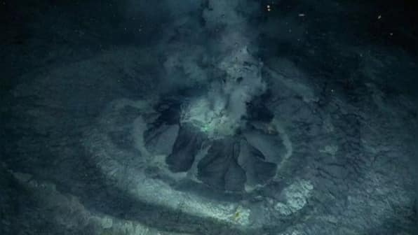 Scientists discover underwater volcano in Barents sea near Norway