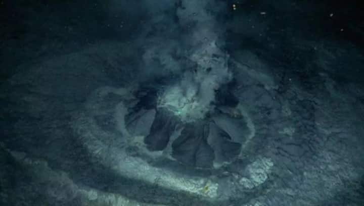 Scientists discover underwater volcano in Barents sea near Norway